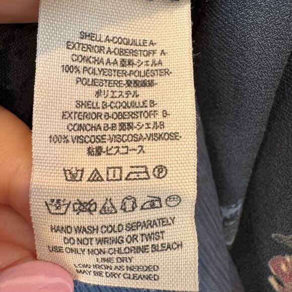 Free People Pebble Crepe So Fine Smocked Tunic Top Floral Gray Frayed Hem Small - Picture 11 of 15